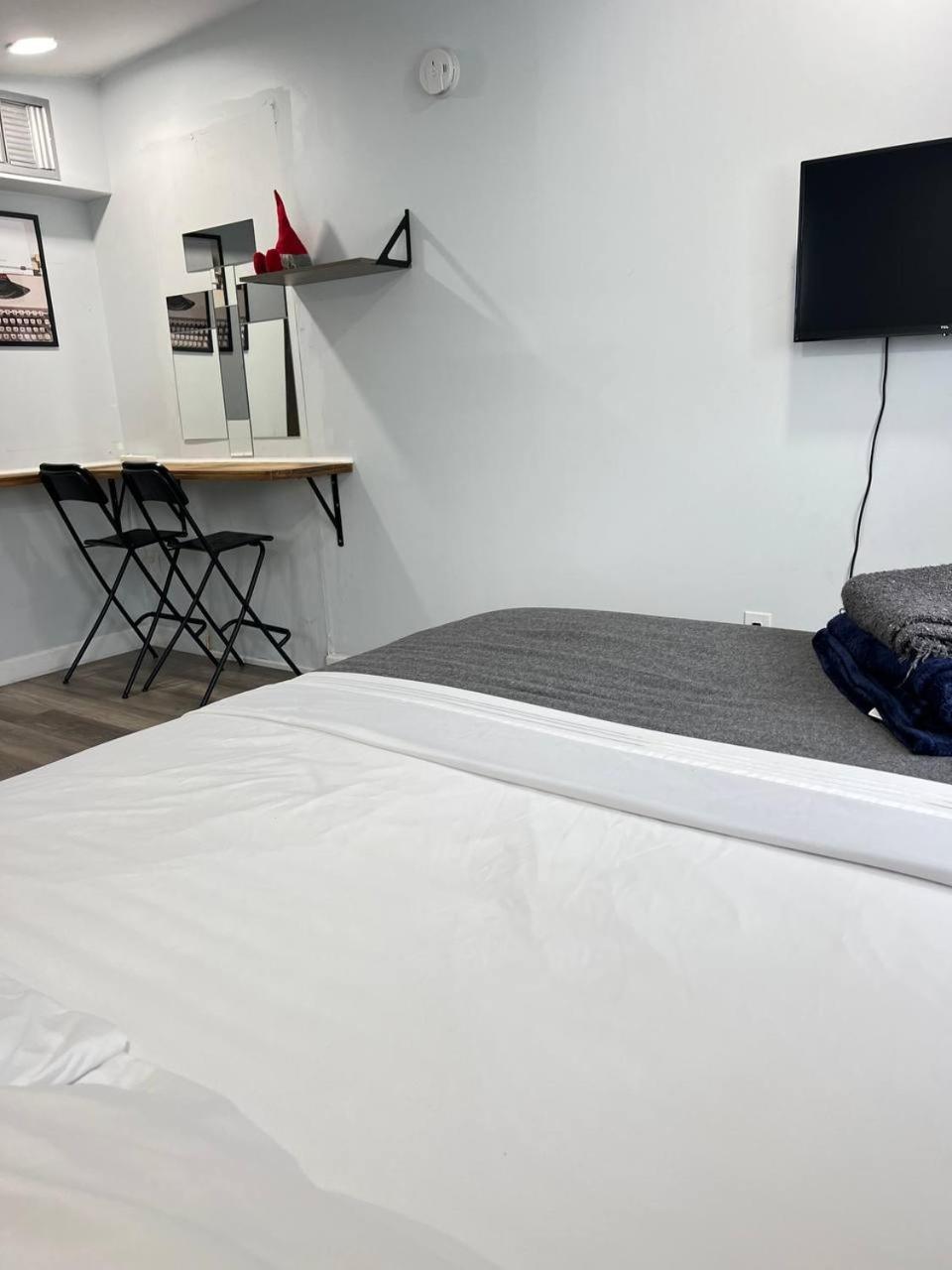 Work, Rest And Play: Wifi, Tv And Backyard Bliss Apartment Норт Маями Бийч Екстериор снимка